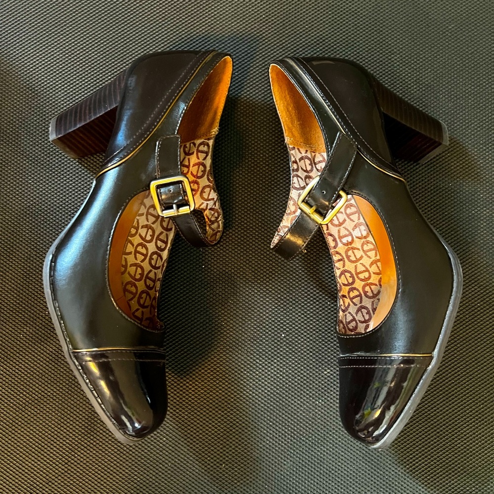 Etienne Aigner pump, black, women’s size 9.5M